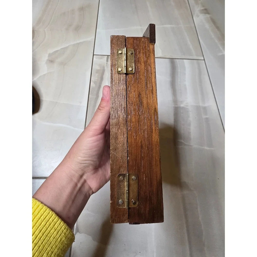 Vintage Wooden Key Holder Box Wall Mount Stained Glass Style House 3 Hooks 6in - Picture 10 of 16